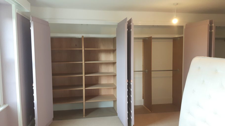 The wardrobe has shelves, rails and dividers added. The wardrobe has shelves, rails and dividers added.