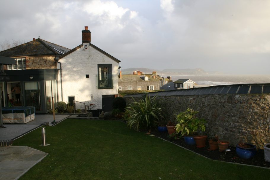 In 2025 the customer requested that the chimney was to be removed. Whilst removing the chimney it was decided to render the wall. In 2025 the customer requested that the chimney was to be removed. Whilst removing the chimney it was decided to render the wall.